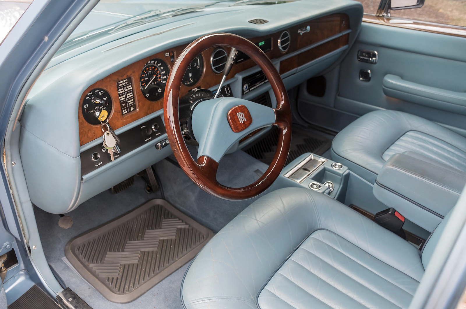 Michael Caine once owned this Rolls – and he didn’t blow the doors off