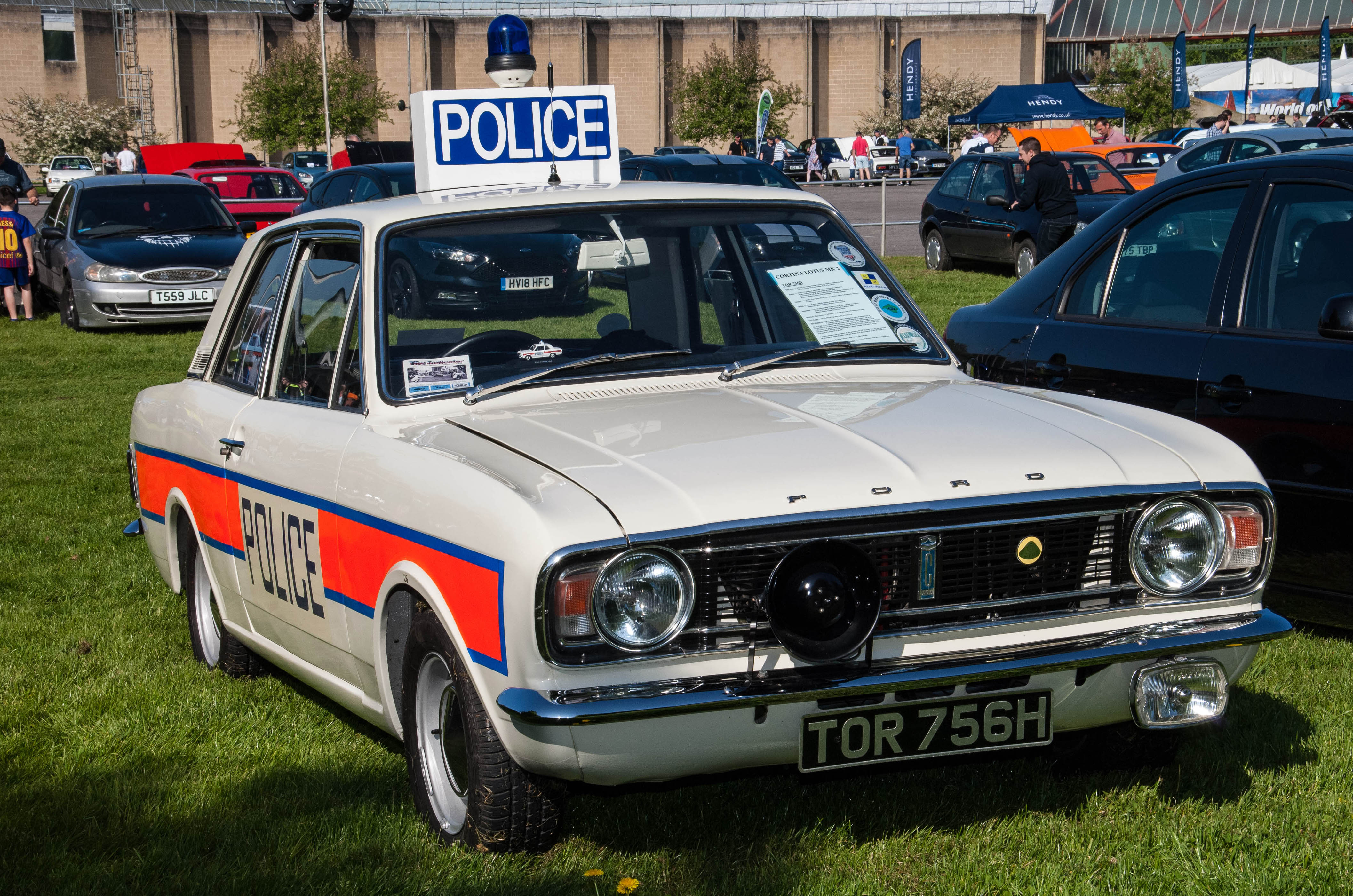 Classic & Sports Car – Beaulieu's biggest-ever Simply Ford