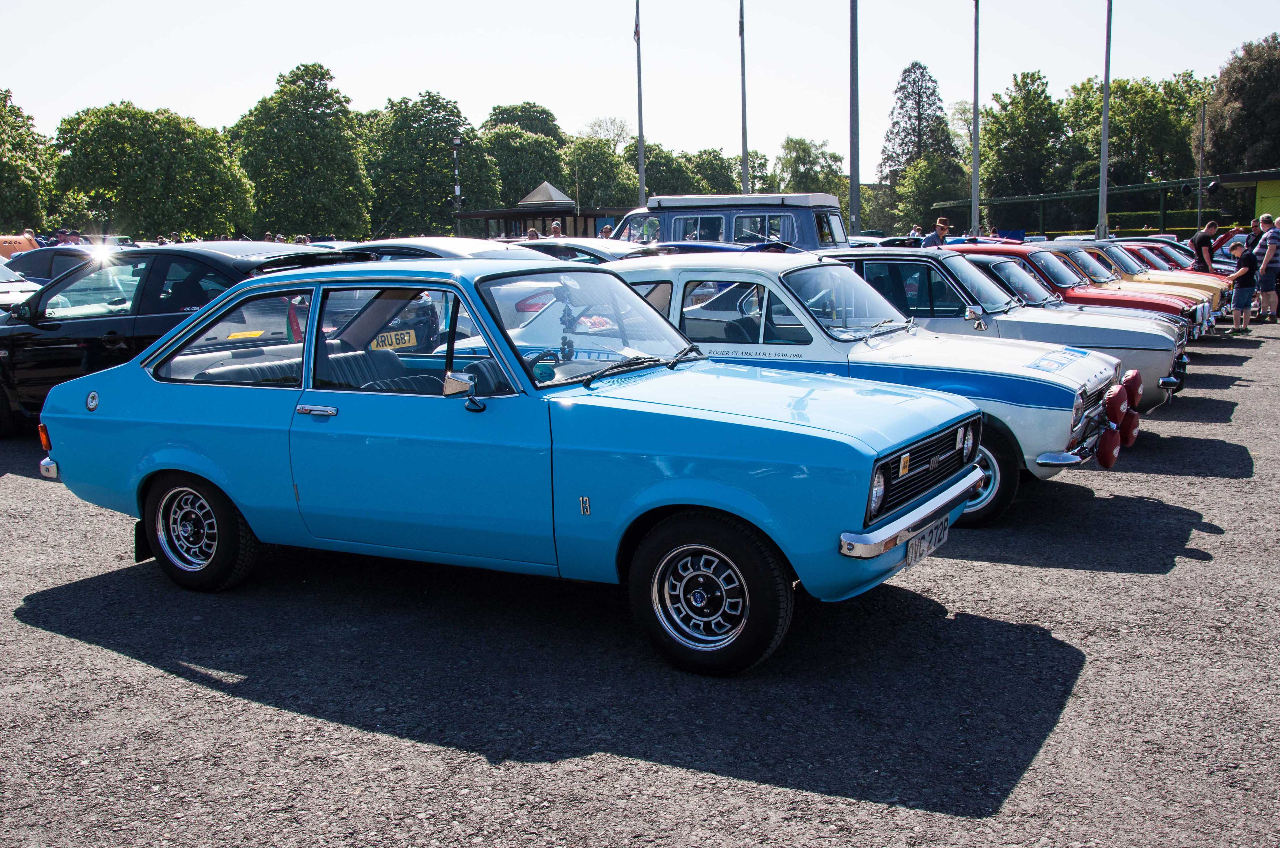 Classic & Sports Car – Beaulieu's biggest-ever Simply Ford