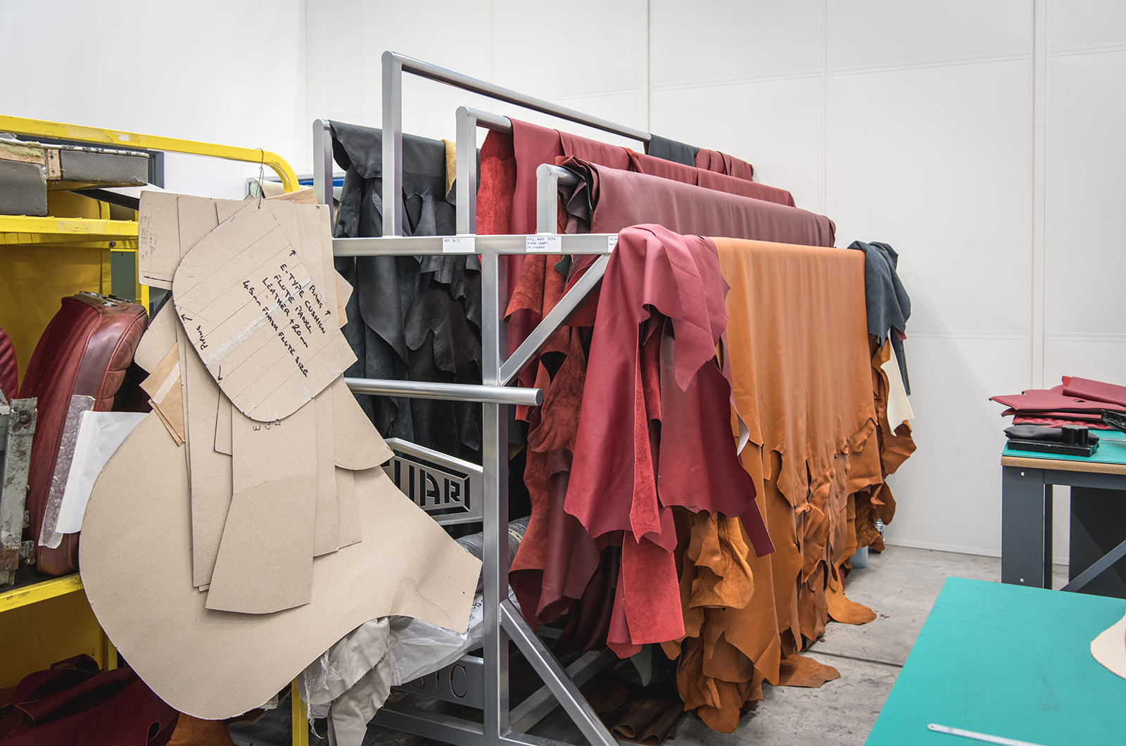 Jaguar Classic's new Tour & Track Experience lets you drive a D-type – Classic & Sports Car