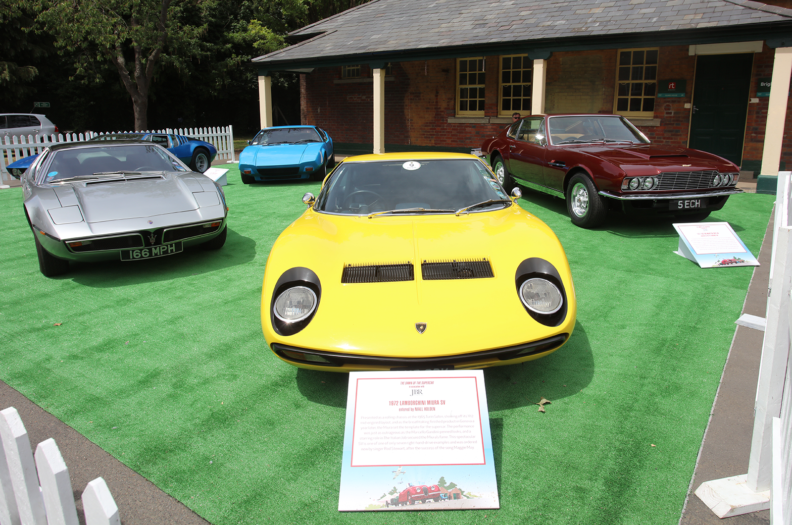 The sun shines on The Classic & Sports Car Show in association with Flywheel 