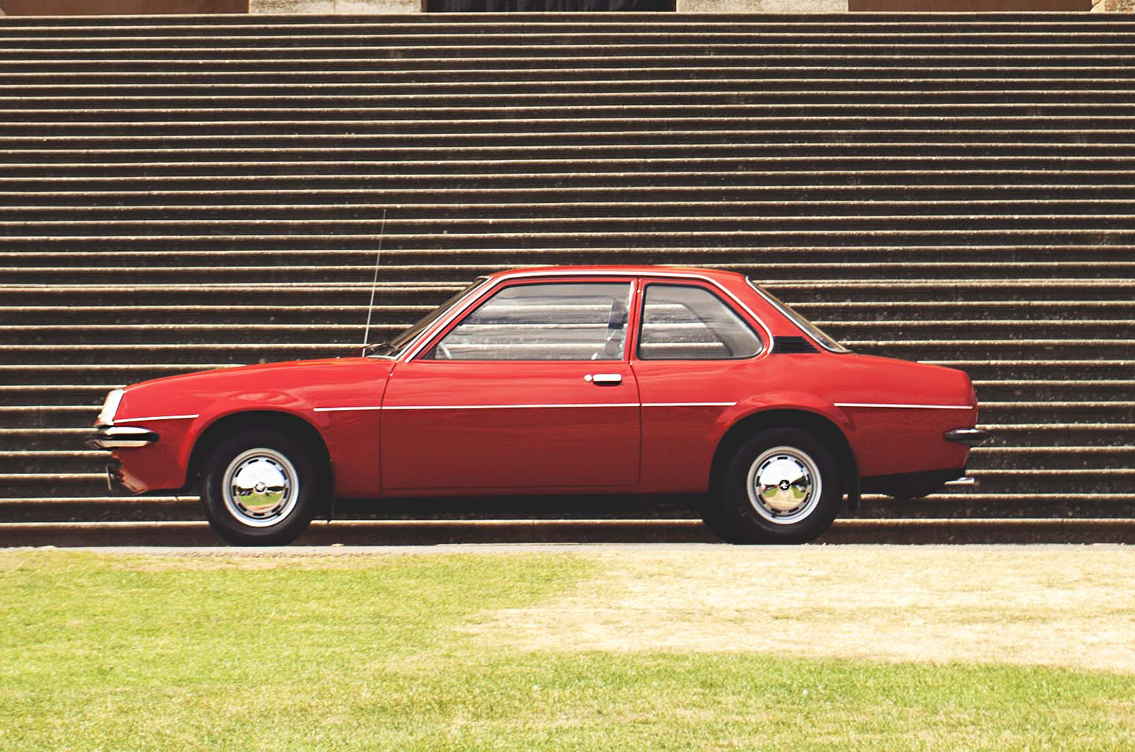 Chrysler Alpine takes top prize at Festival of the Unexceptional