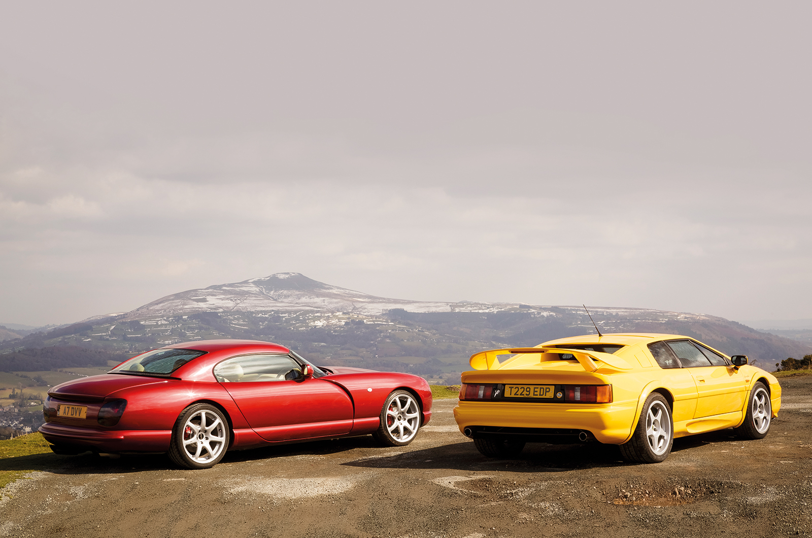 Classic & Sports Car – Brave new world: TVR Cerbera vs Lotus Esprit