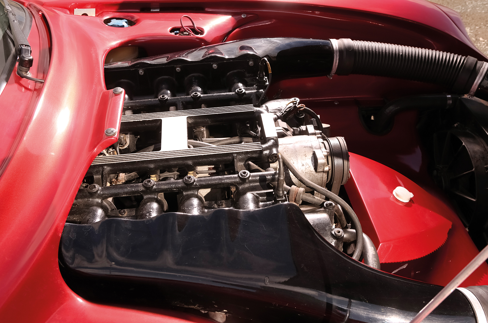 Classic & Sports Car – Brave new world: TVR Cerbera vs Lotus Esprit