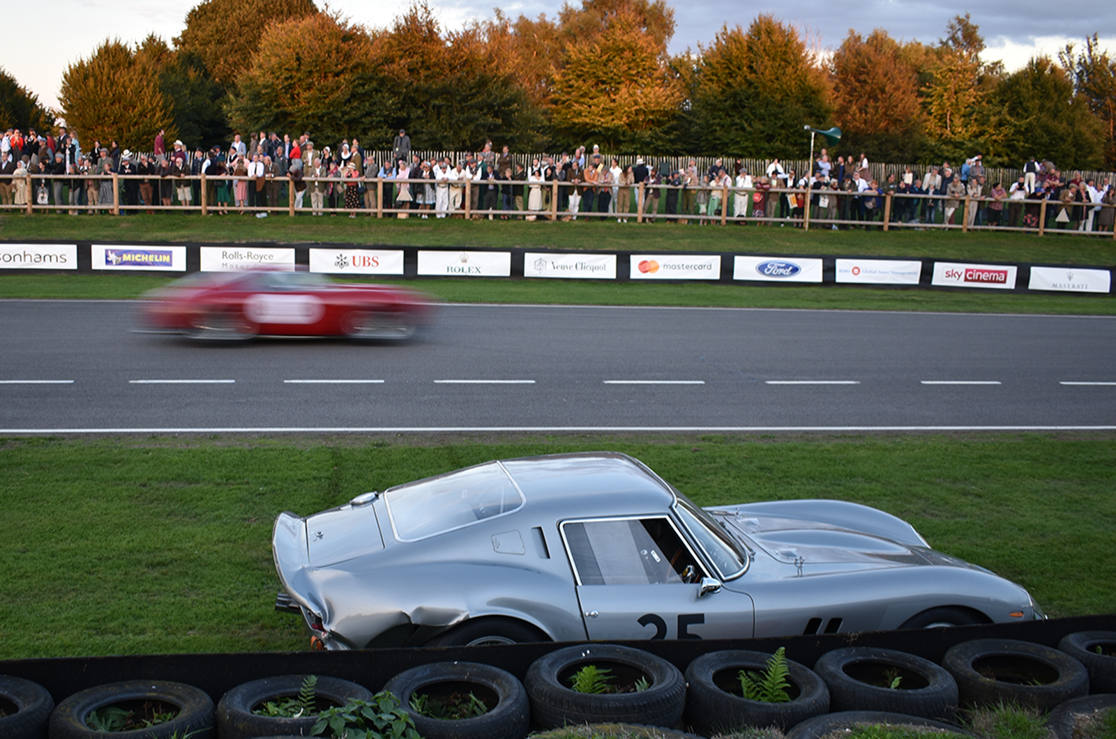 Classic & Sports Car – Goodwood Revival Day One: ‘Breadvan’ wins £200m Kinrara