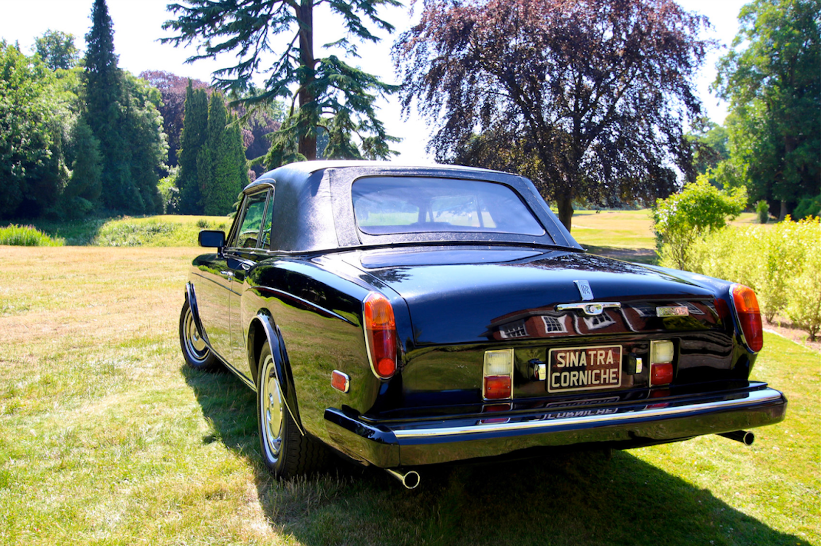 Come drive with me: Frank Sinatra’s Rolls-Royce Corniche up for sale