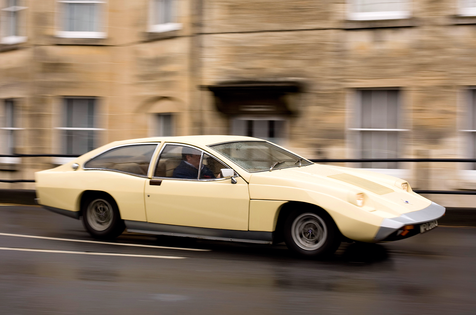 Classic & Sports Car – Guilty pleasures: Marcos Mantis