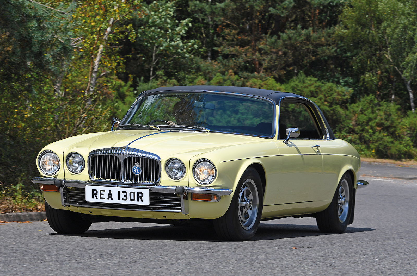 Classic & Sports Car – Why the Jaguar XJ is the world’s best saloon car