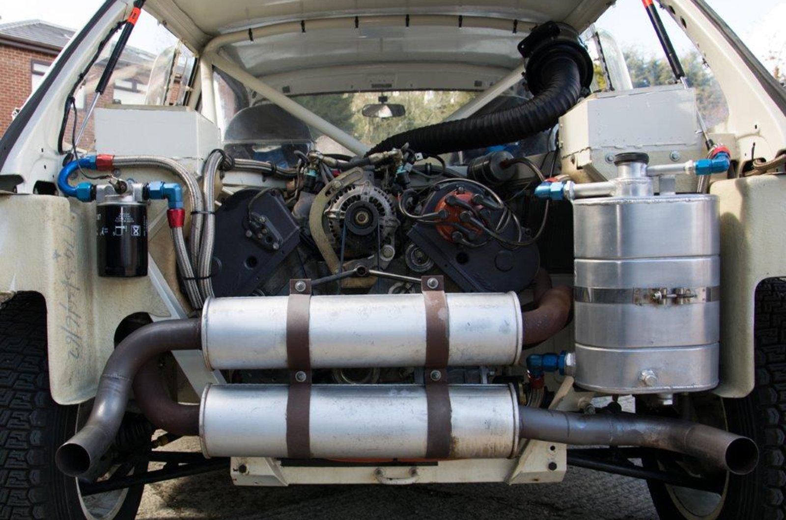 Classic & Sports Car – This 175-mile MG Metro 6R4 could be yours