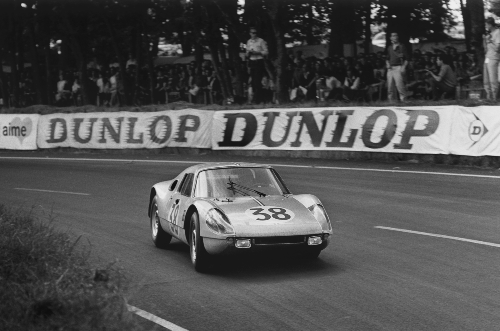 Robert Redford’s racing Porsche to be sold at Bonhams’ Scottsdale auction