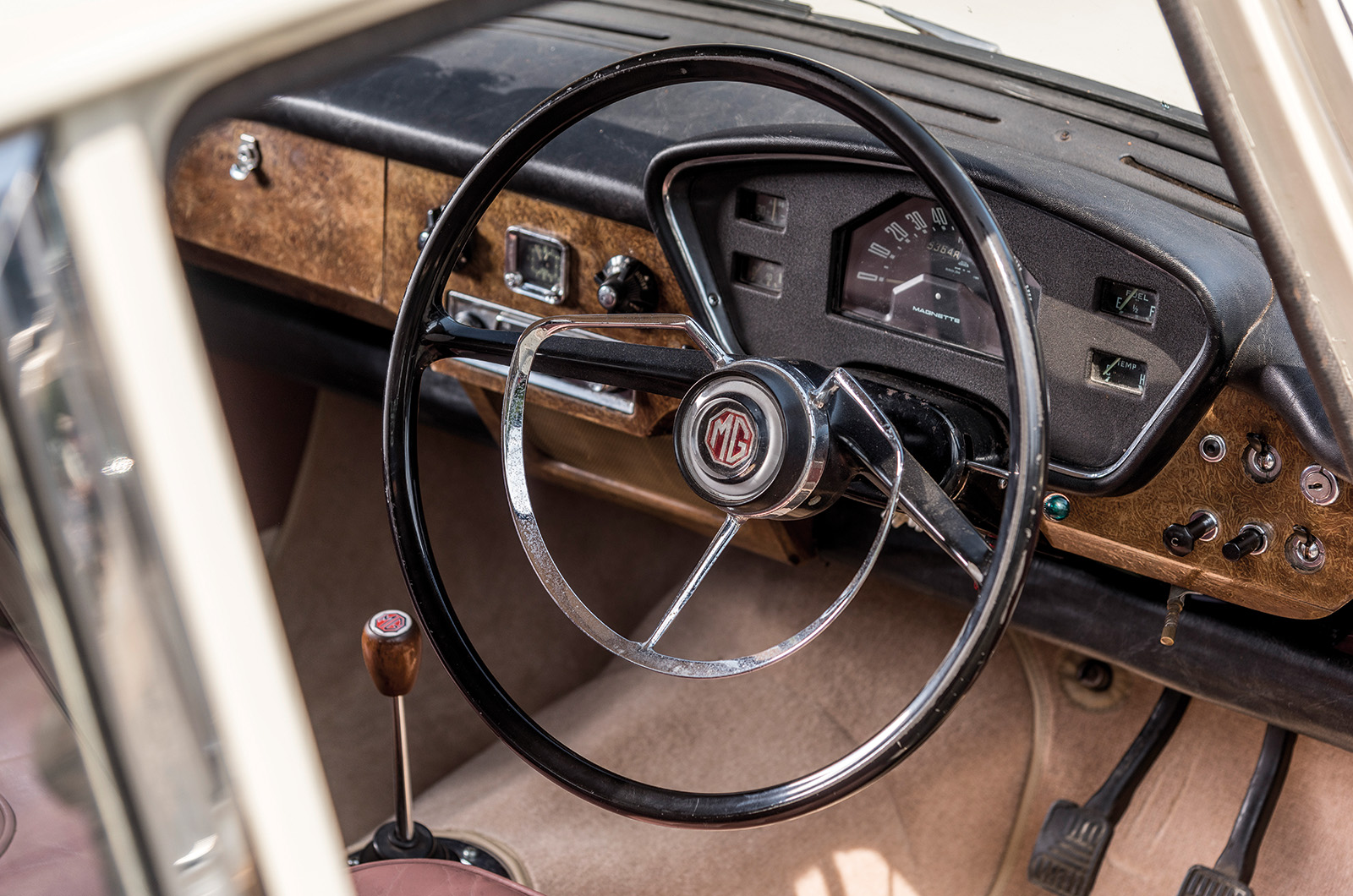 Classic & Sports Car – BMC's Italian affair