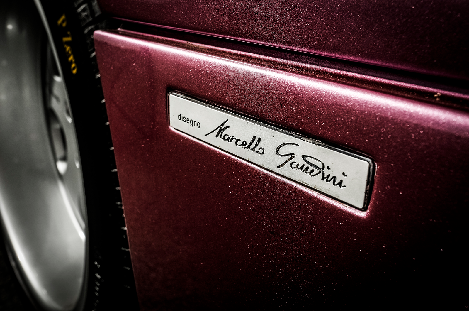 A beauty and a beast: driving the Lamborghini Diablo SE30