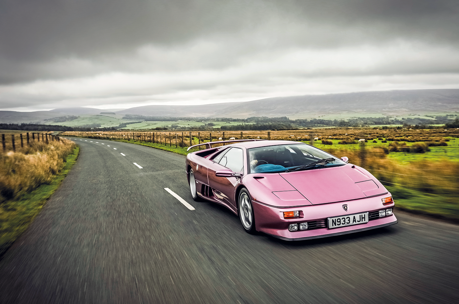 A beauty and a beast: driving the Lamborghini Diablo SE30