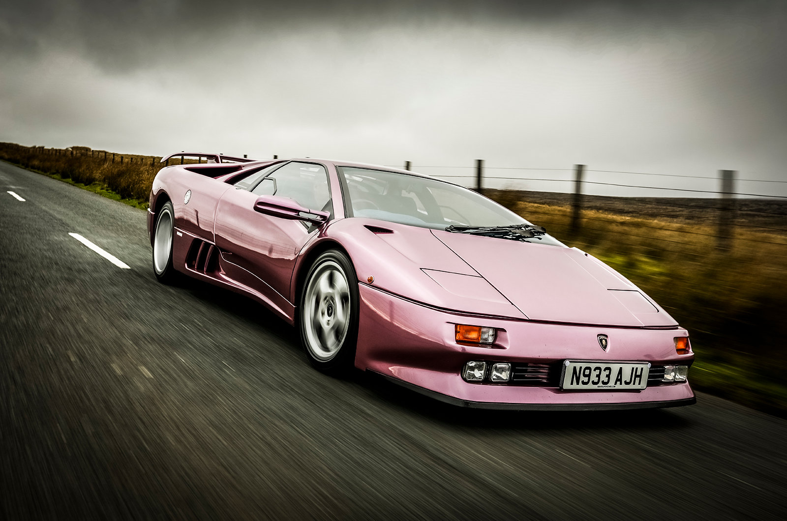 A beauty and a beast: driving the Lamborghini Diablo SE30
