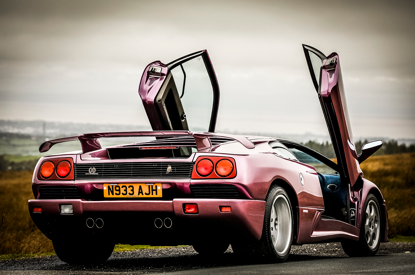 A beauty and a beast: driving the Lamborghini Diablo SE30