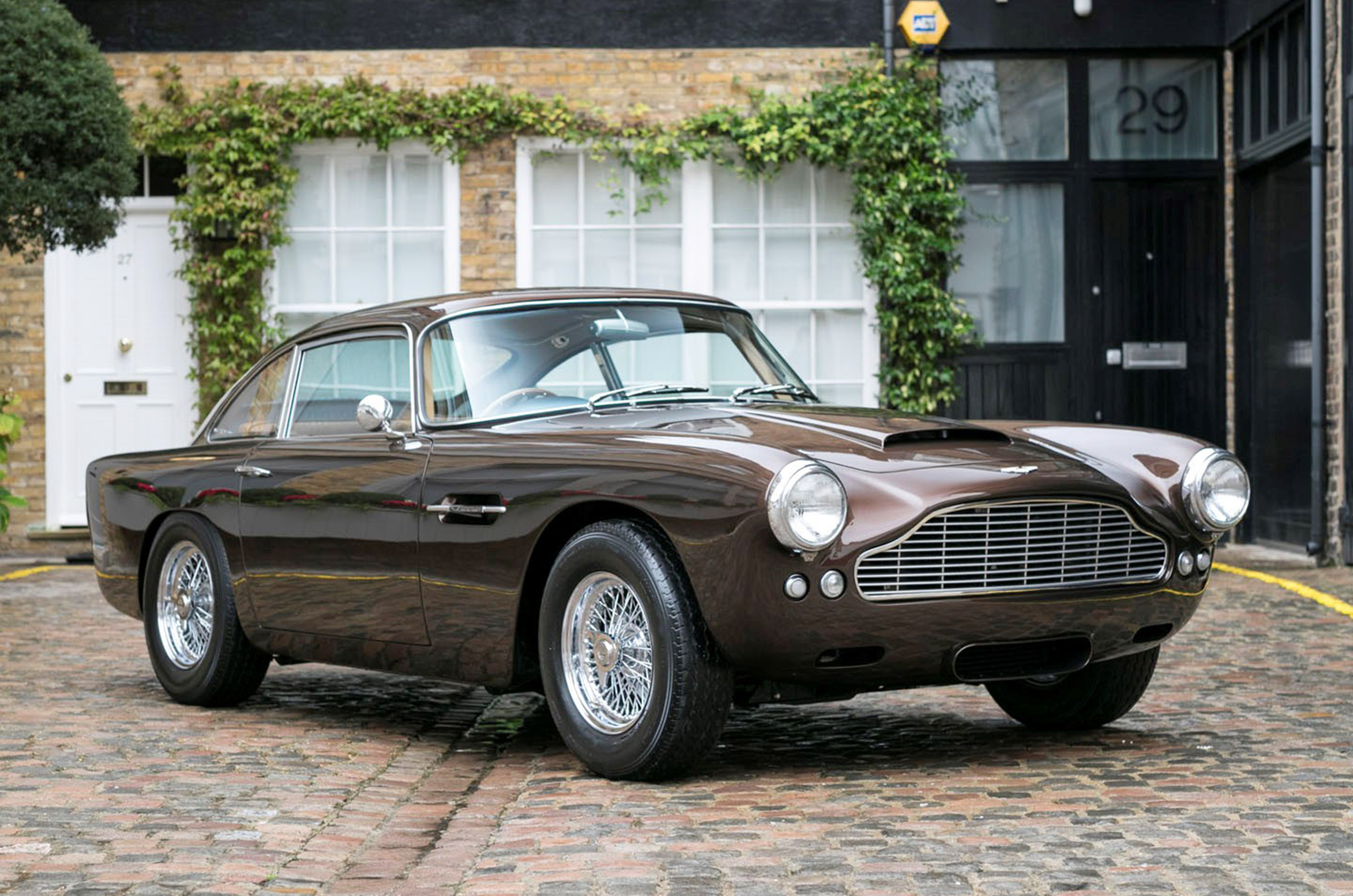 10 things not to miss at The London Classic Car Show 2019