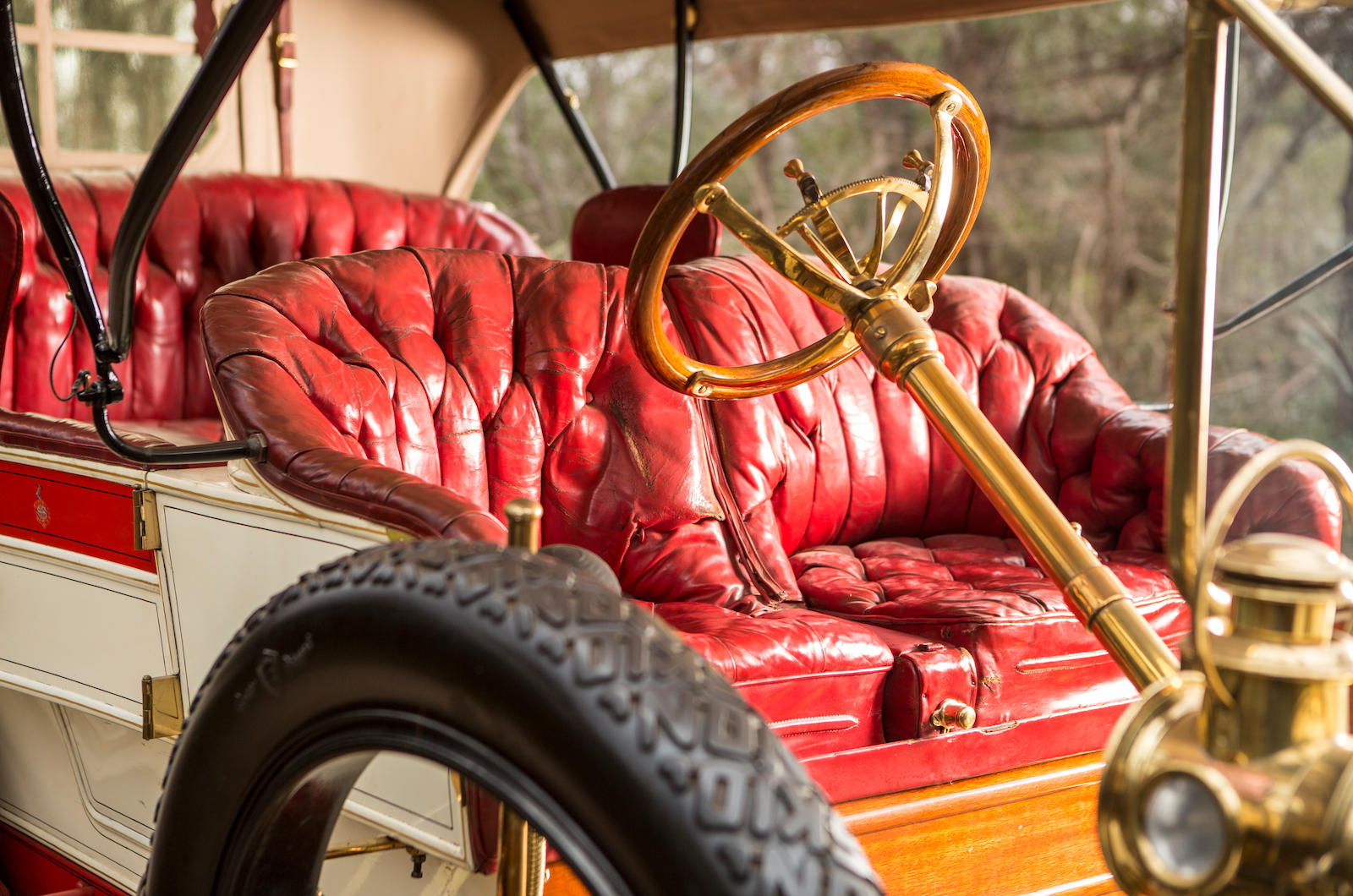 Classic & Sports Car – Wonder Welch is no-reserve 111-year-old treat