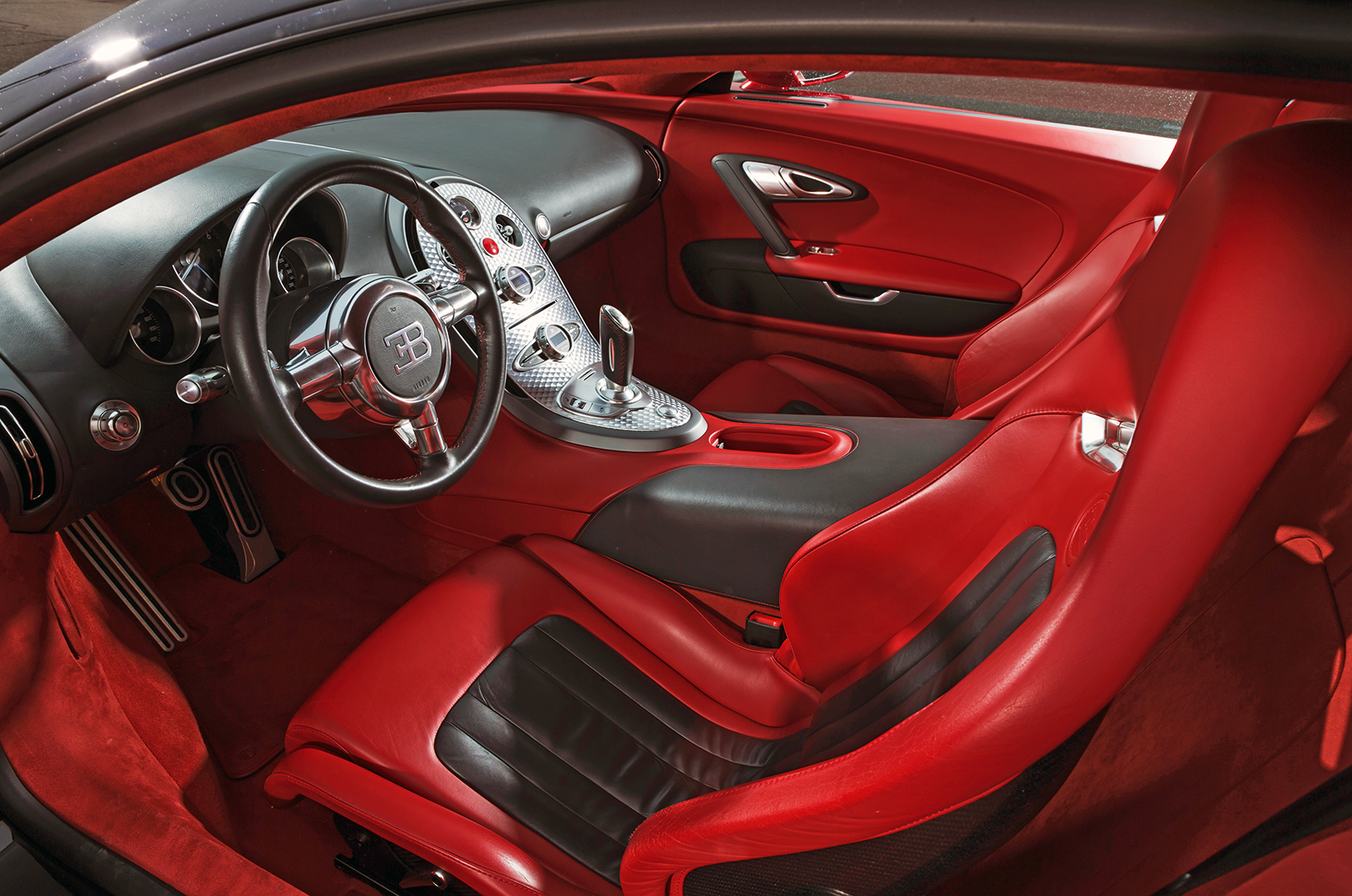 The unholy trinity: Bugatti Chiron vs Veyron vs EB110