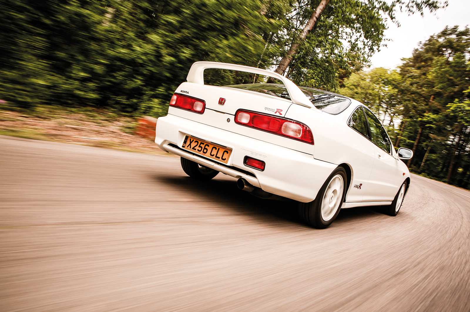 Classic & Sports Car - Japanese youngtimers to buy right now