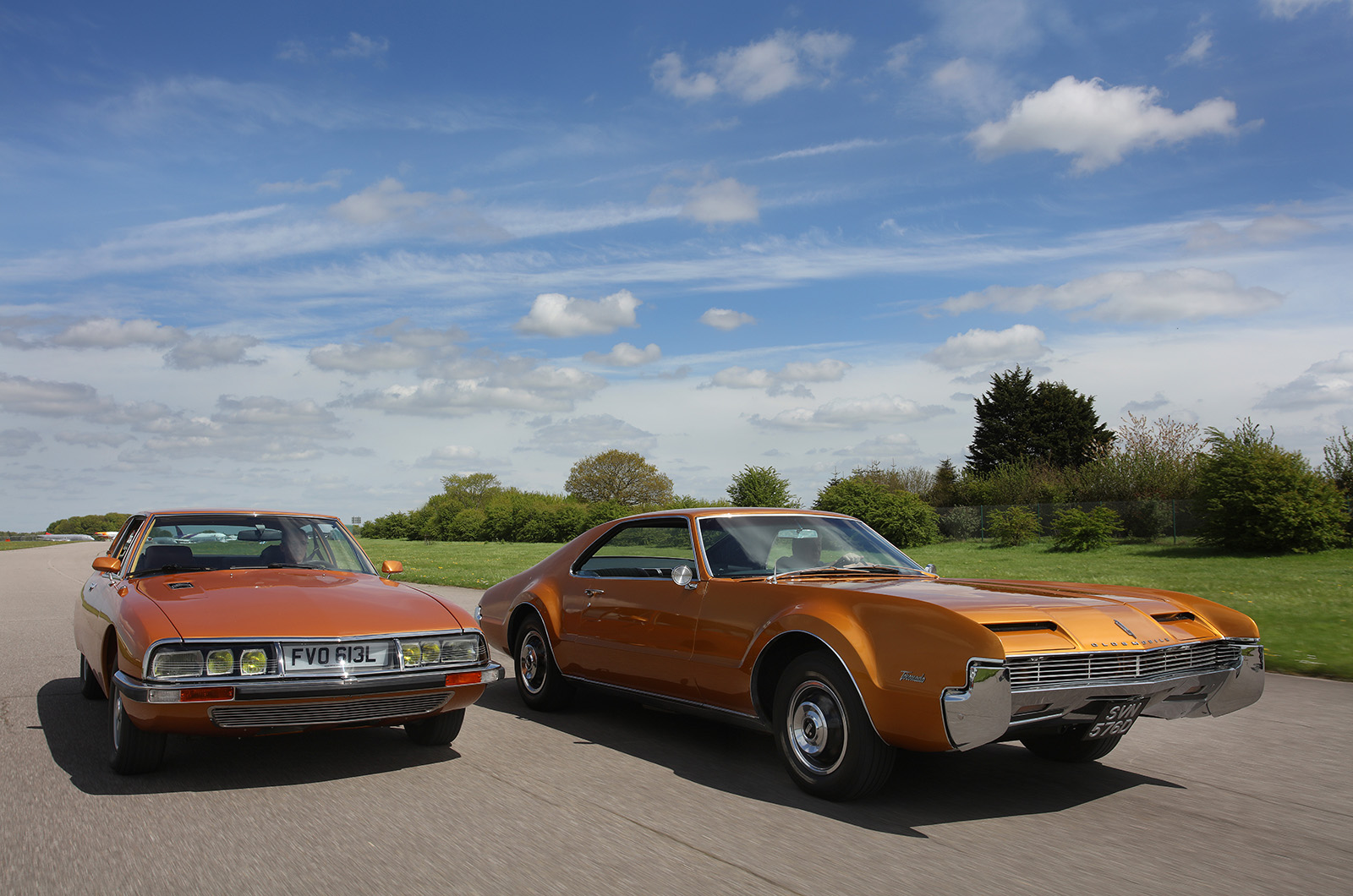 Classic & Sports Car – Citroën SM and Oldsmobile Toronado: groundbreaking GTs