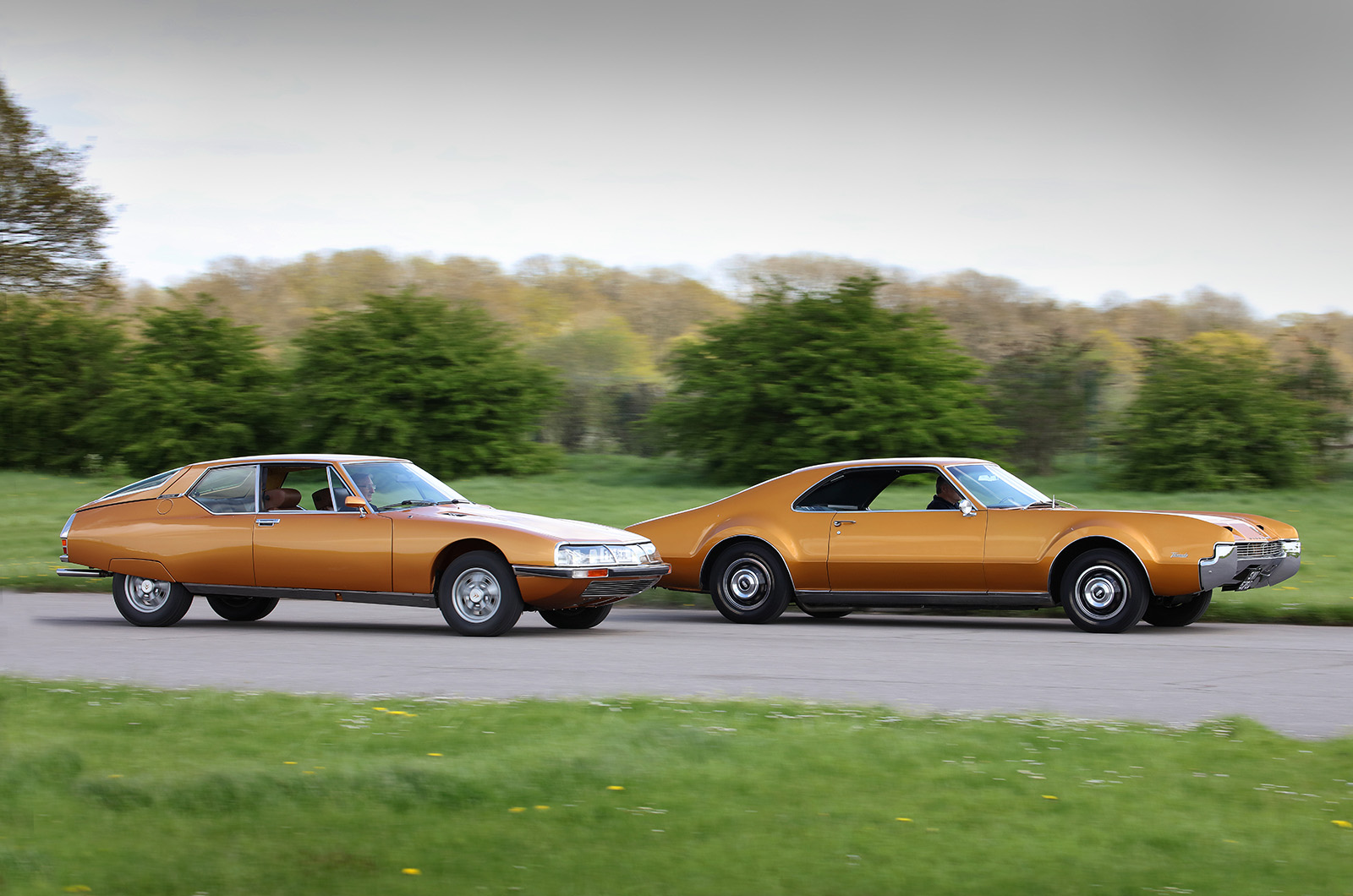 Classic & Sports Car – Citroën SM and Oldsmobile Toronado: groundbreaking GTs
