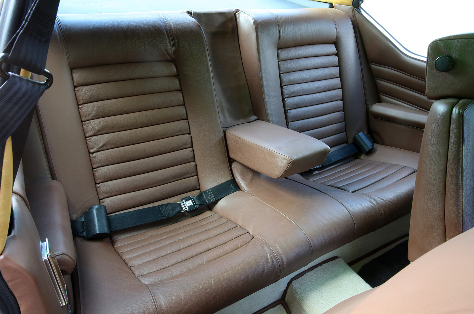 Classic & Sports Car – Citroën SM and Oldsmobile Toronado: groundbreaking GTs