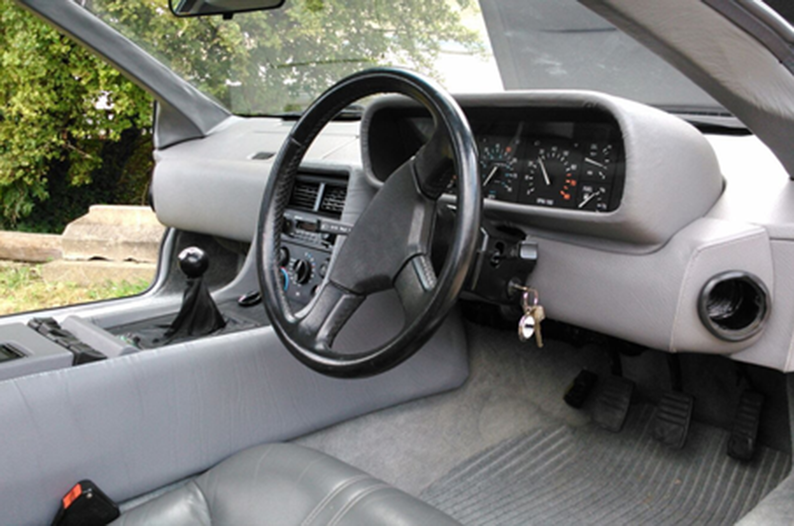 Classic & Sports Car – Double DeLorean temptation at CCA’s NEC sale