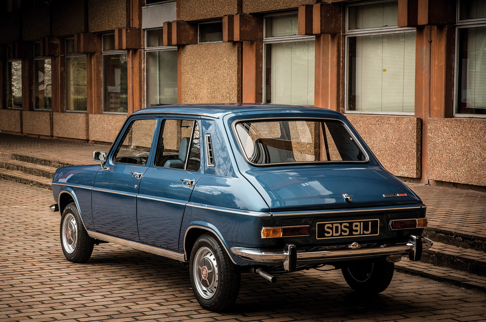 Classic & Sports Car – Morris vs Simca: Who says racy tintops were an ’80s thing?