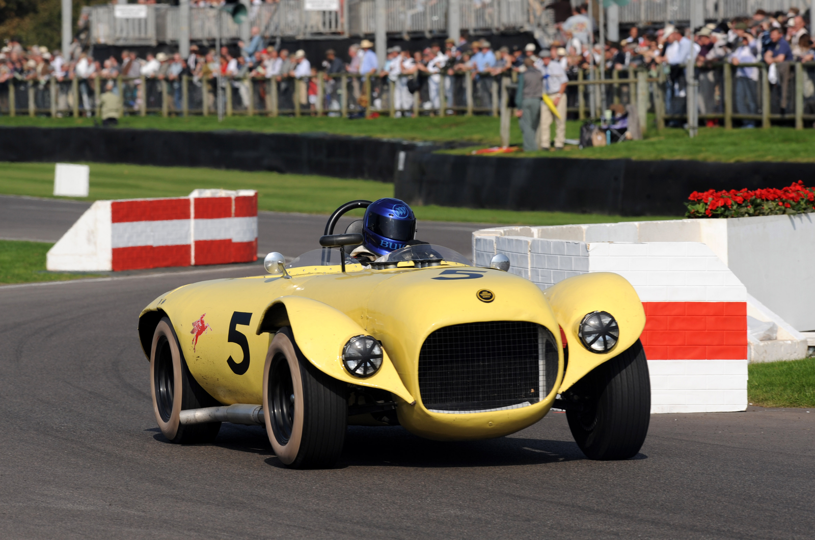 Classic & Sports Car – Junkyard warrior: driving the legendary Old Yeller II