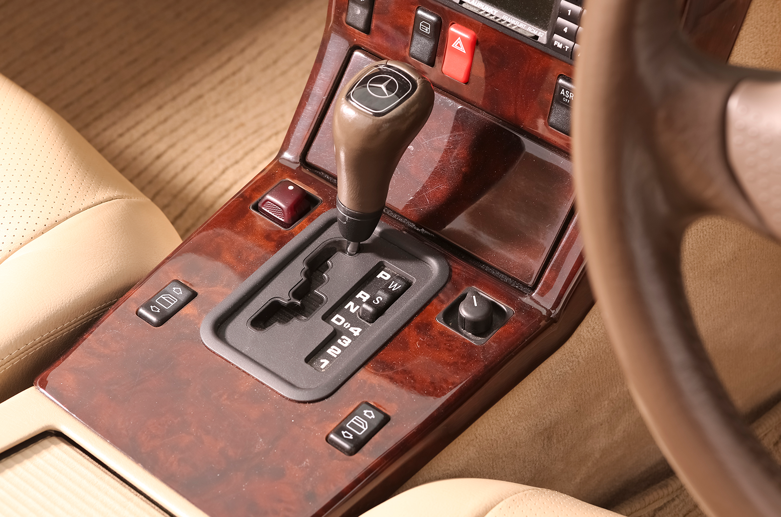 Classic & Sports Car – Buyer’s guide: Mercedes-Benz SL (R129)