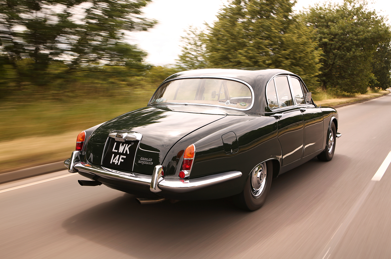 Classic & Sports Car – Buyer’s guide: Jaguar 420 and Daimler Sovereign