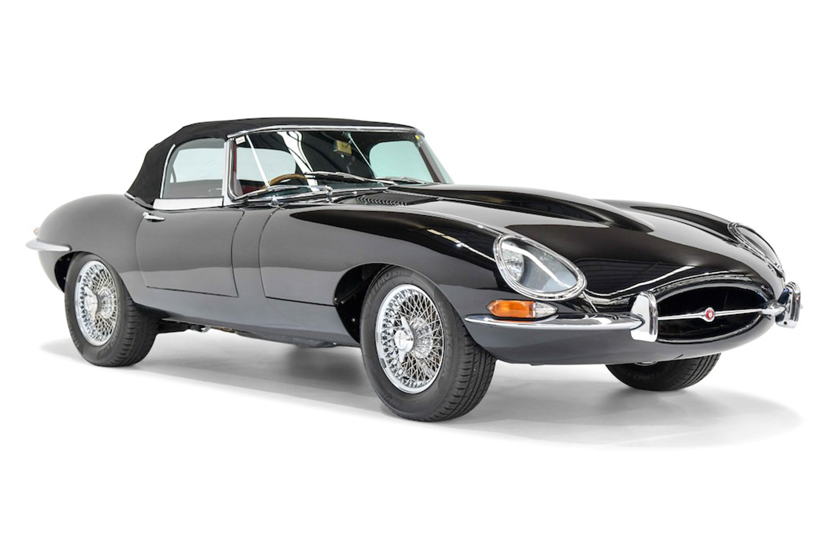 Classic & Sports Car – Entire Australian museum collection for sale next Sunday