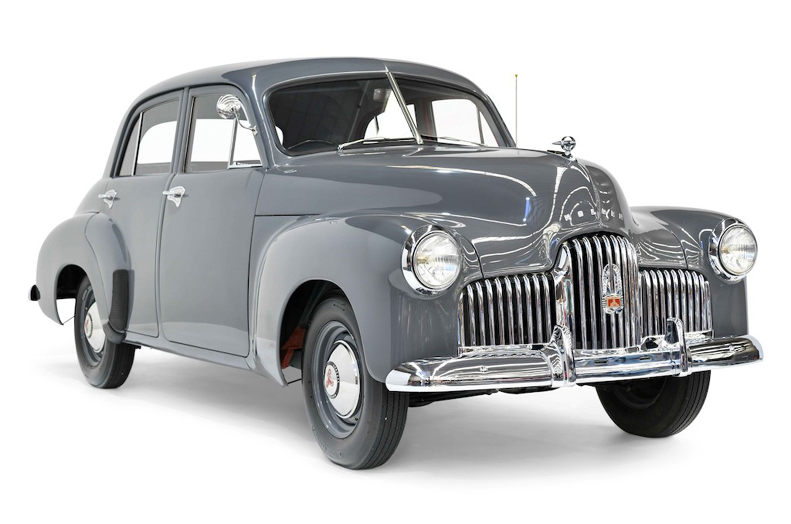 Classic & Sports Car – Entire Australian museum collection for sale next Sunday