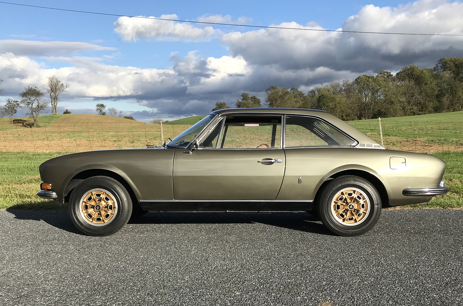 Classic & Sports Car – Happiness is owning a classic car