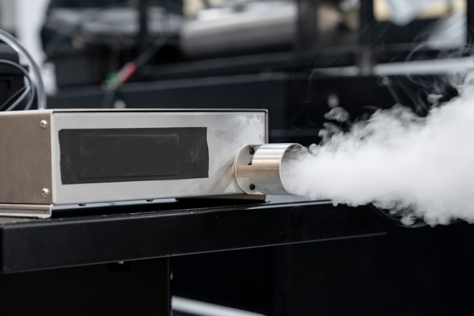 Classic & Sports Car – Aston Martin is building DB5s that 007 would be proud of