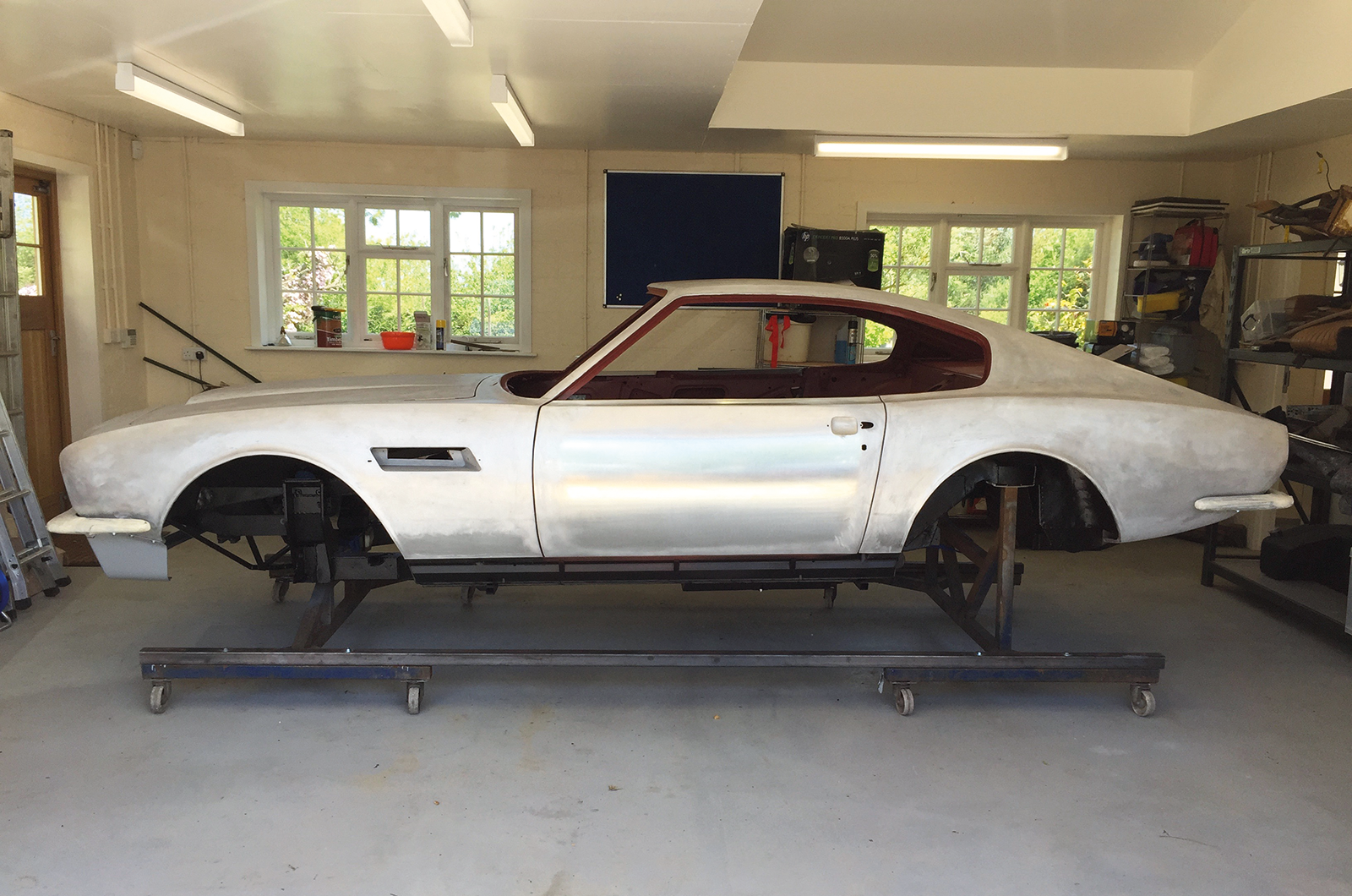 Classic & Sports Car – Be amazed by this epic Aston Martin DBS V8 restoration