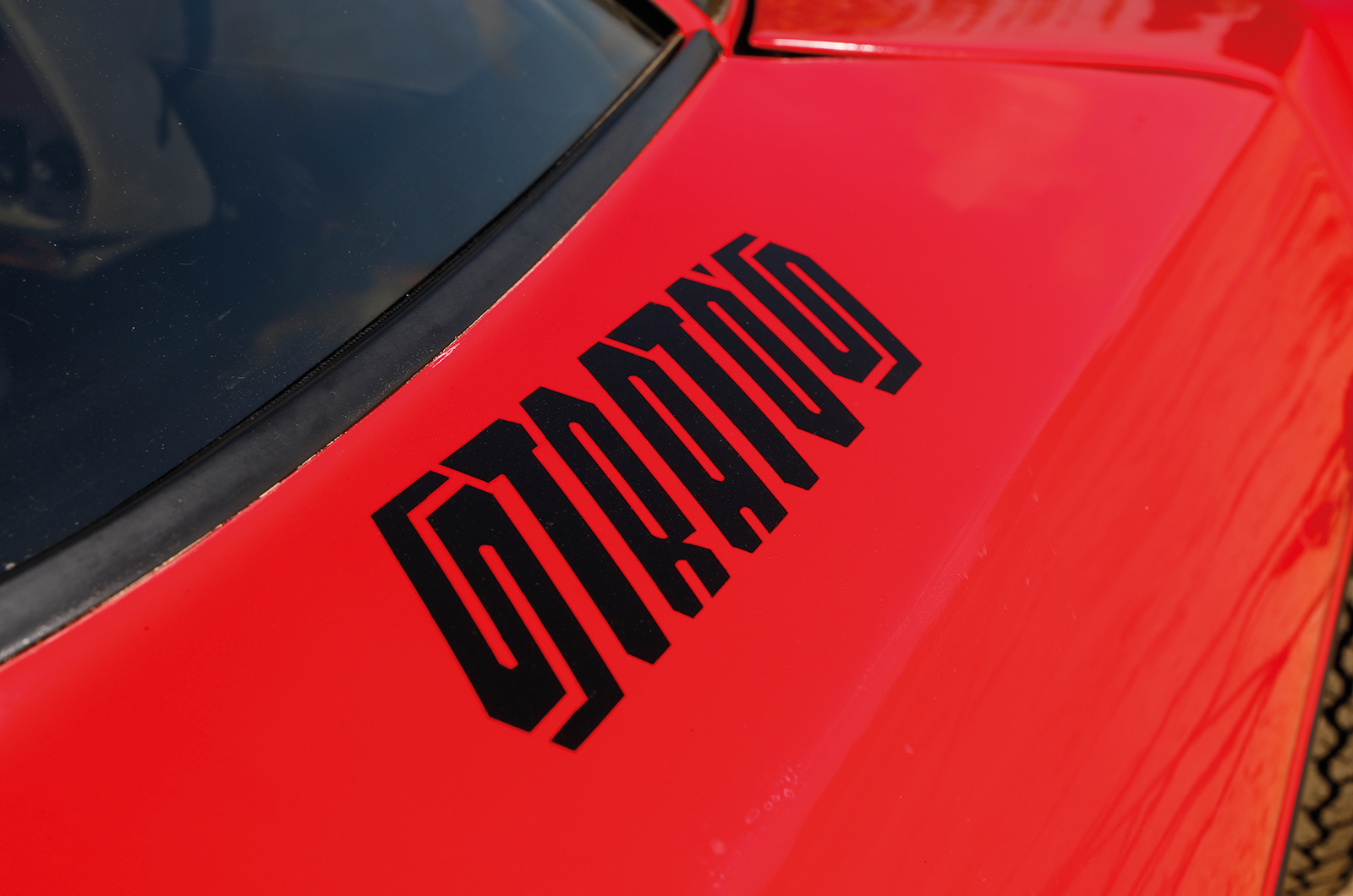 Classic & Sports Car – Lancia Stratos: rallying’s best road star?