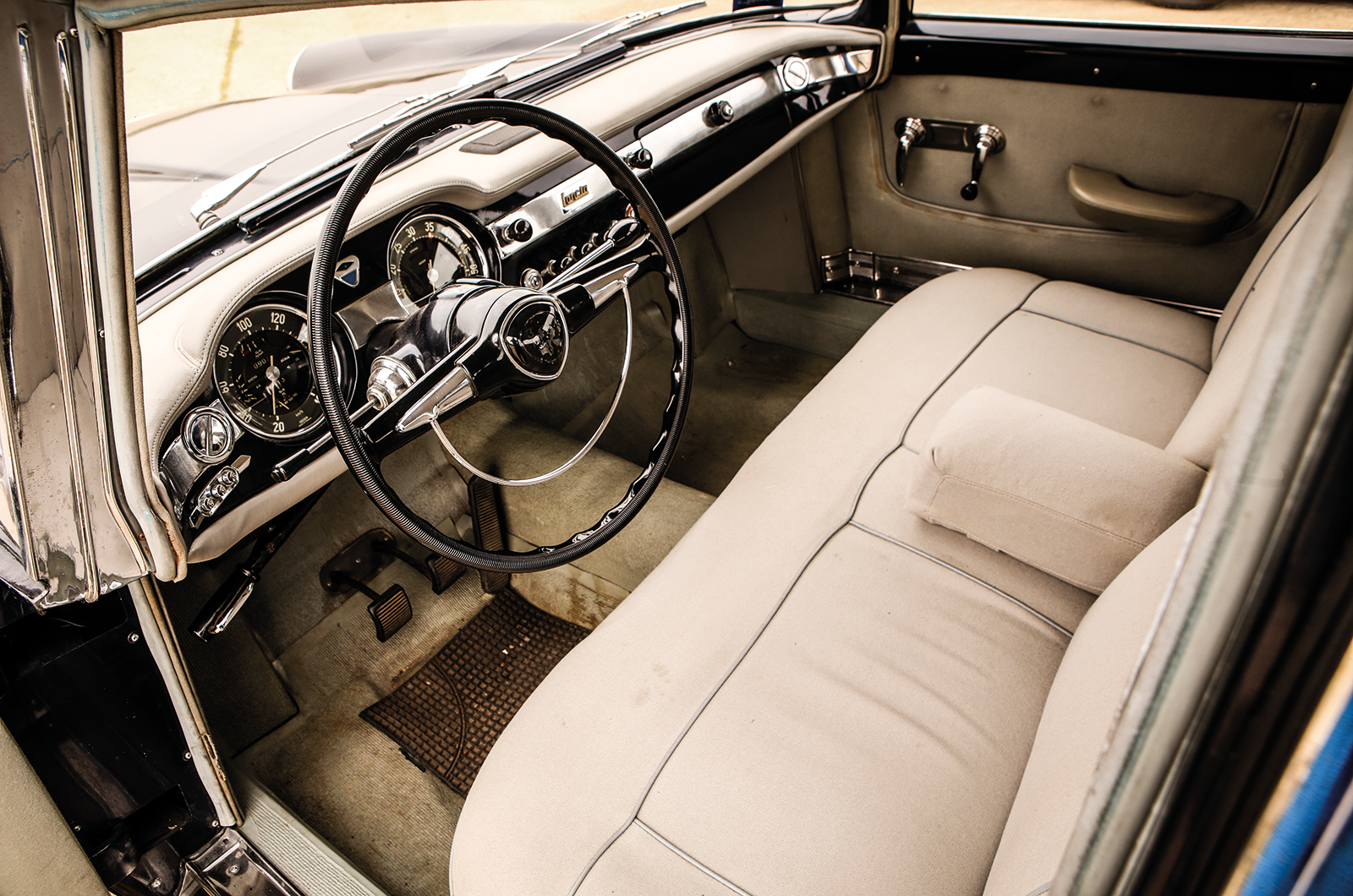 Classic & Sports Car – Lancia Flaminia family: the last of the proper Lancias