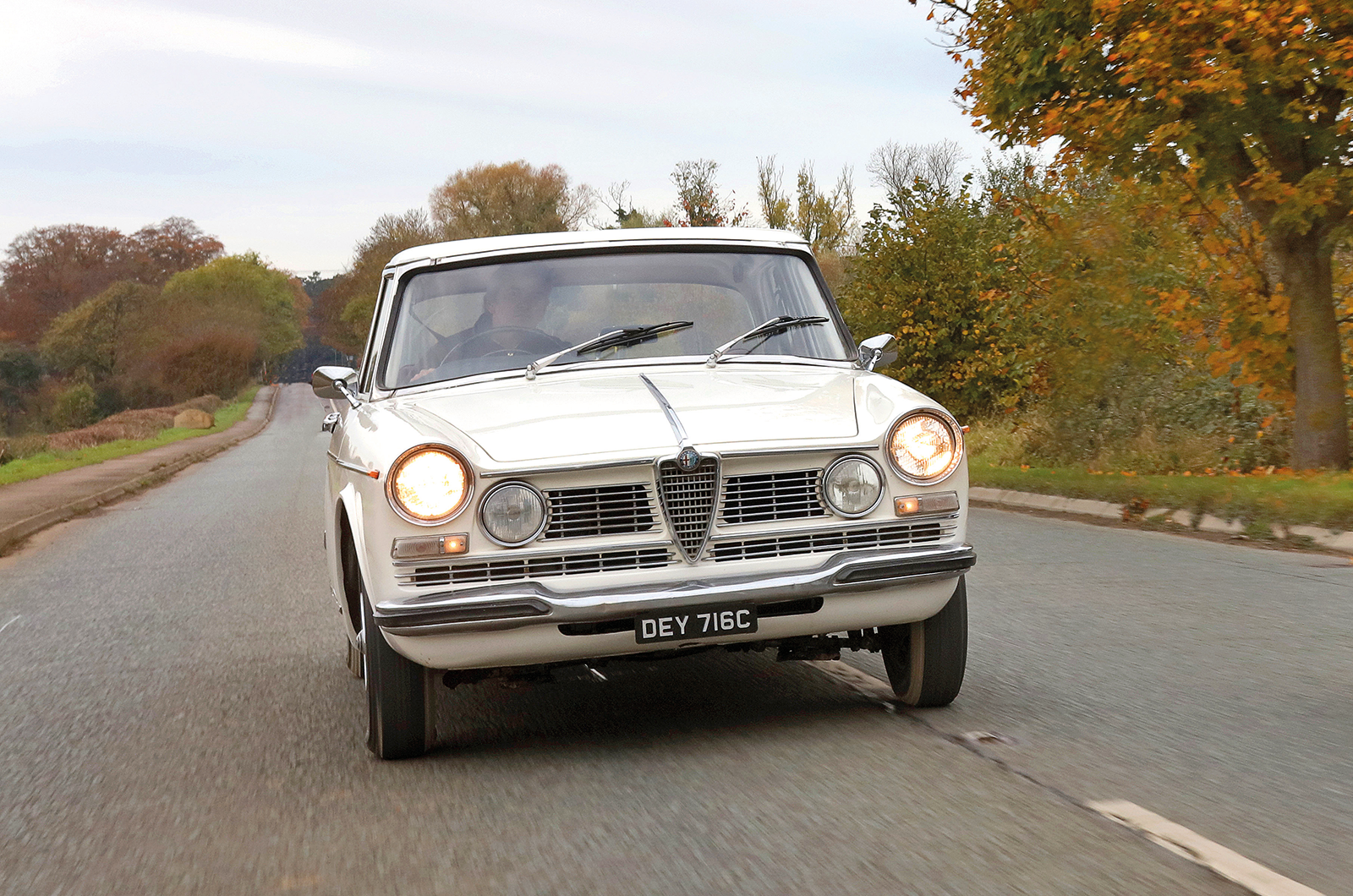 Classic & Sports Car – Guilty pleasures –  Alfa Romeo 2600 Berlina