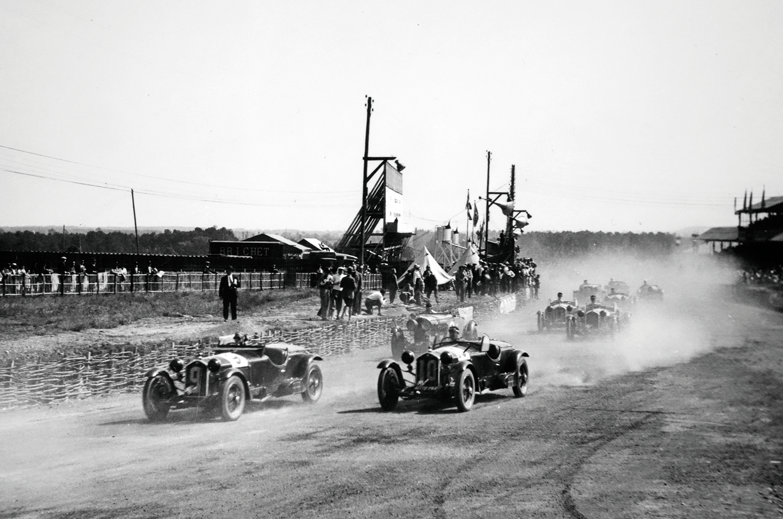 Classic & Sports Car – Alfa Romeo 8C: Driving a rare ‘Long Chassis’