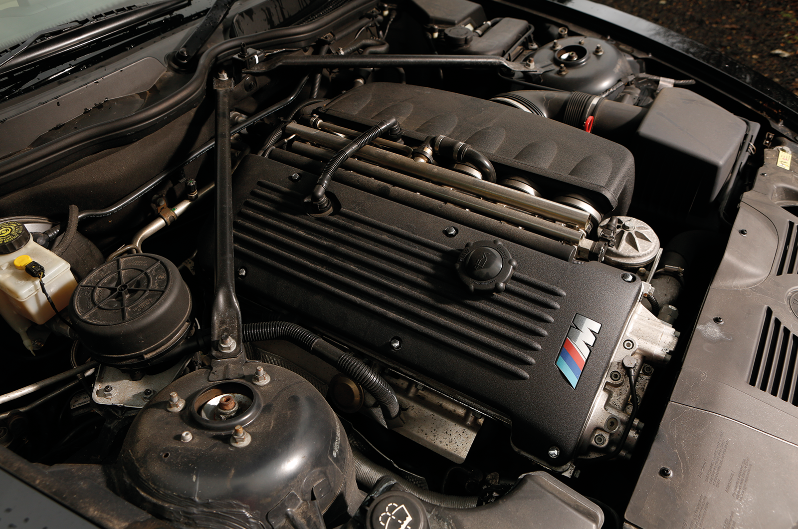 Classic & Sports Car – Sub-£20k sports coupés: BMW Z4M vs Porsche Cayman S vs Merc SLK