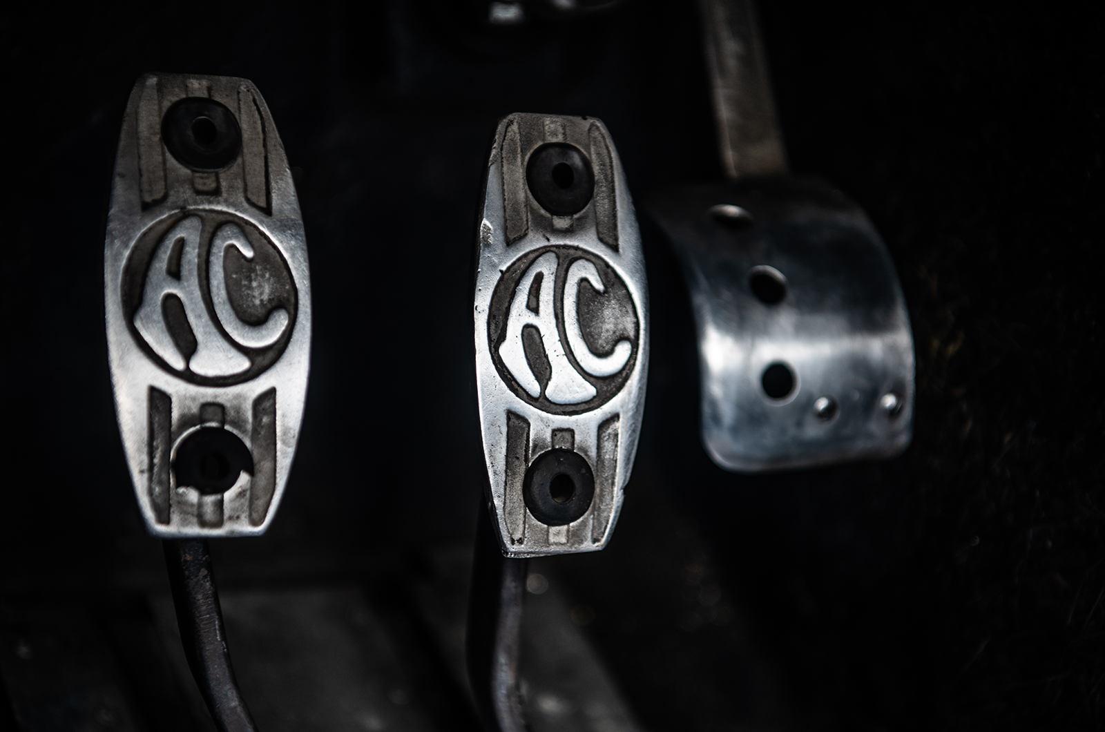 Classic & Sports Car – Not so mellow yellow: driving the ‘Hairy Canary’ Cobra