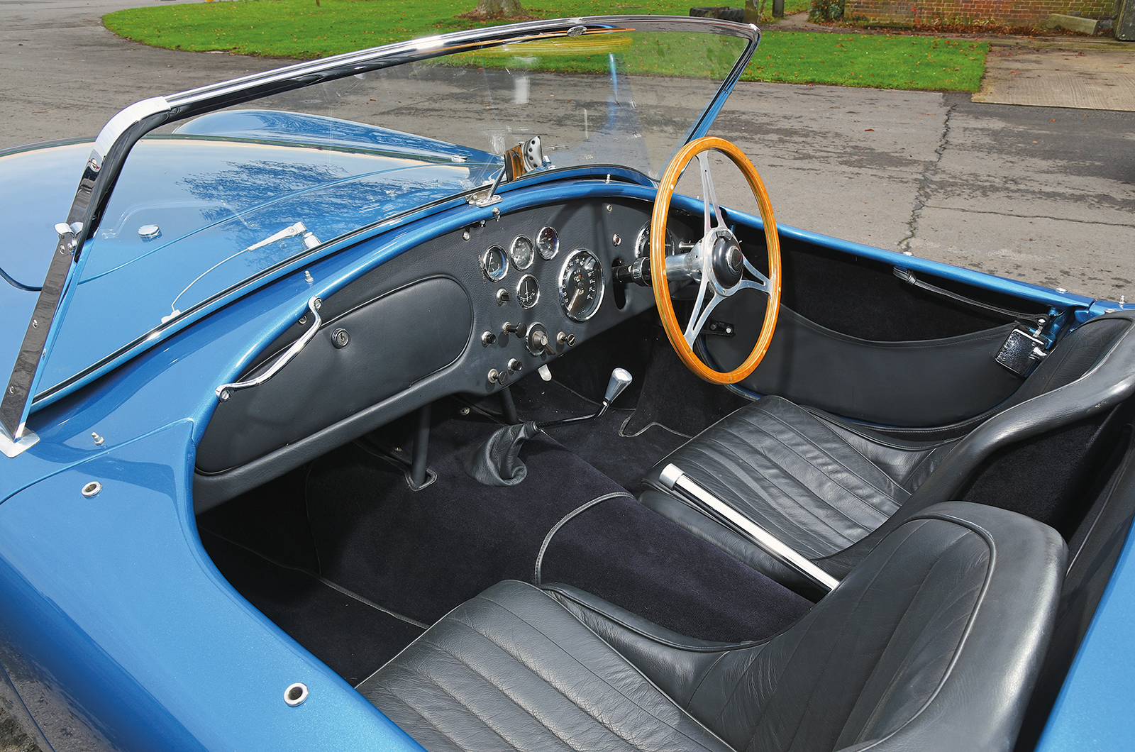 Classic & Sports Car – The greatest ’50s sports cars: XK120 vs MGA, AC Ace, Austin-Healey & TR3A