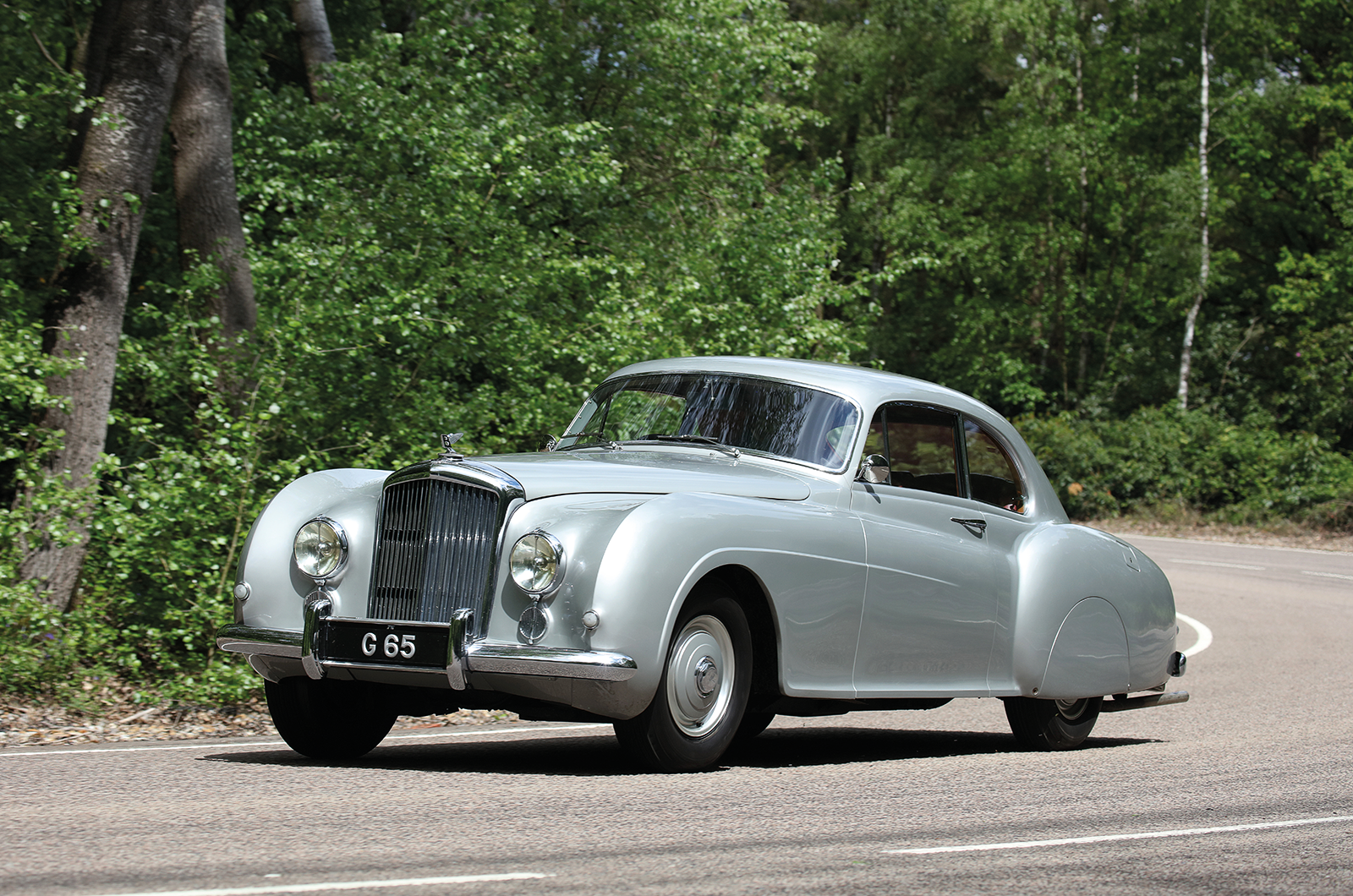 Classic & Sports Car – Bentley at 100: R-type Continental vs Continental R