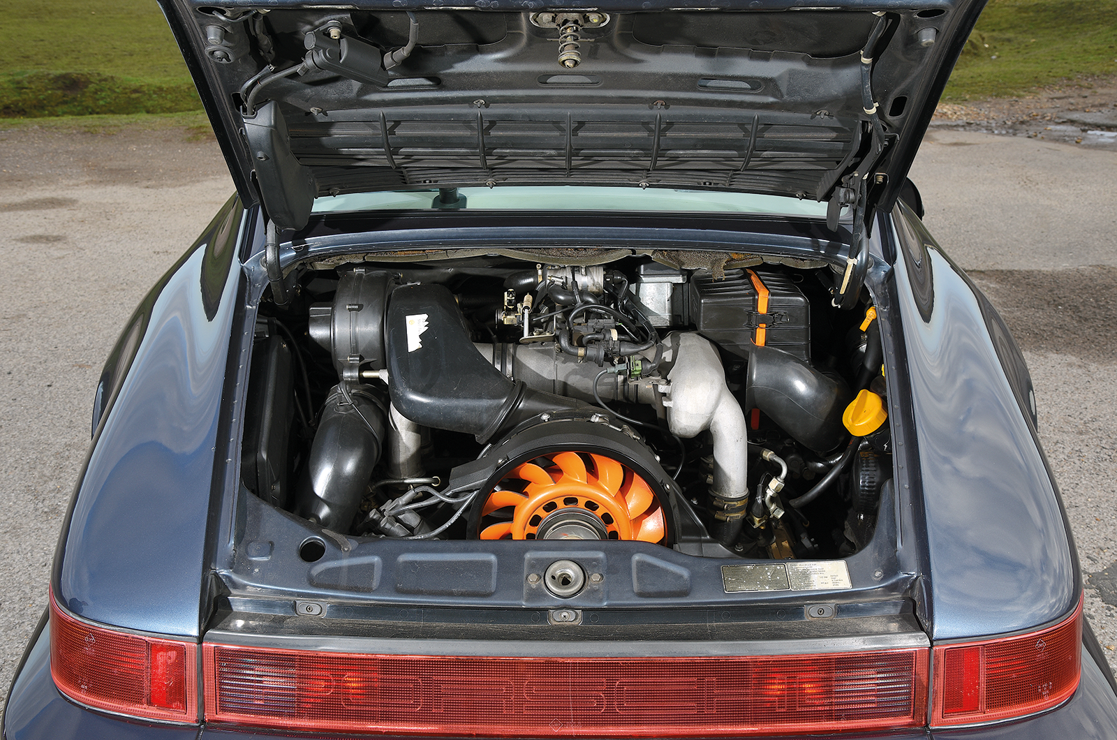 Classic & Sports Car – Buyer’s guide: Porsche 964