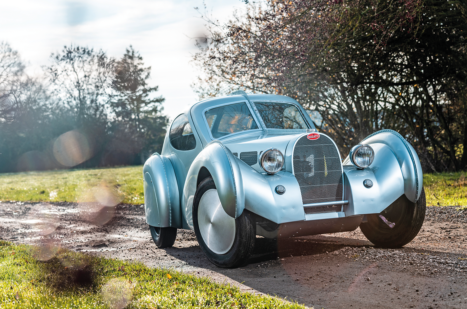 Classic & Sports Car – Bugatti Type 68: the missing link