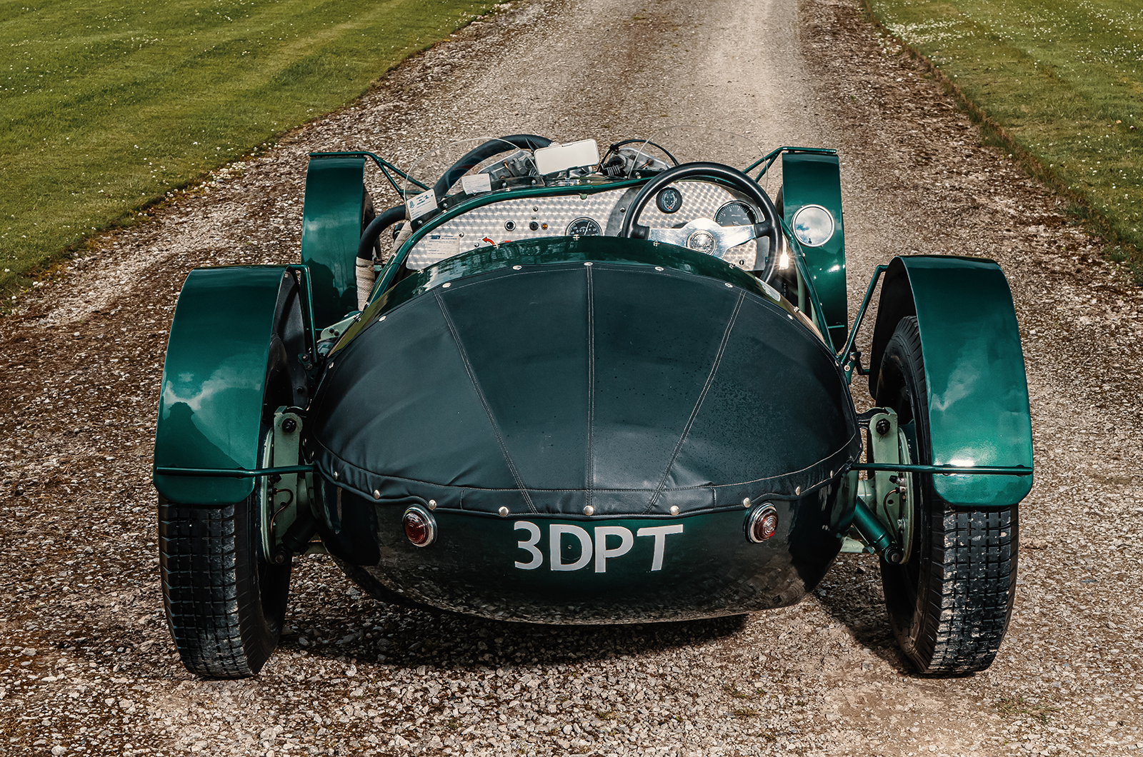 Classic & Sports Car – Ever dreamed of owning the first Lister? Now you can...