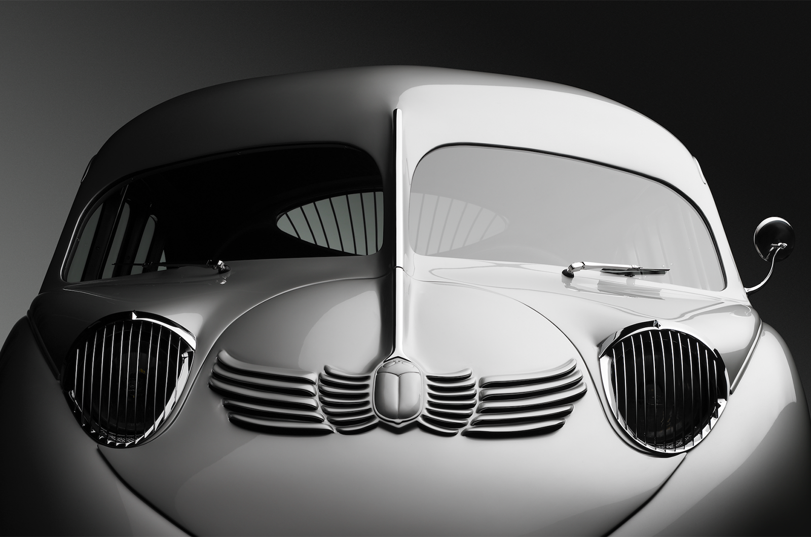 Classic & Sports Car – See the world’s first minivan at the Concours of Elegance