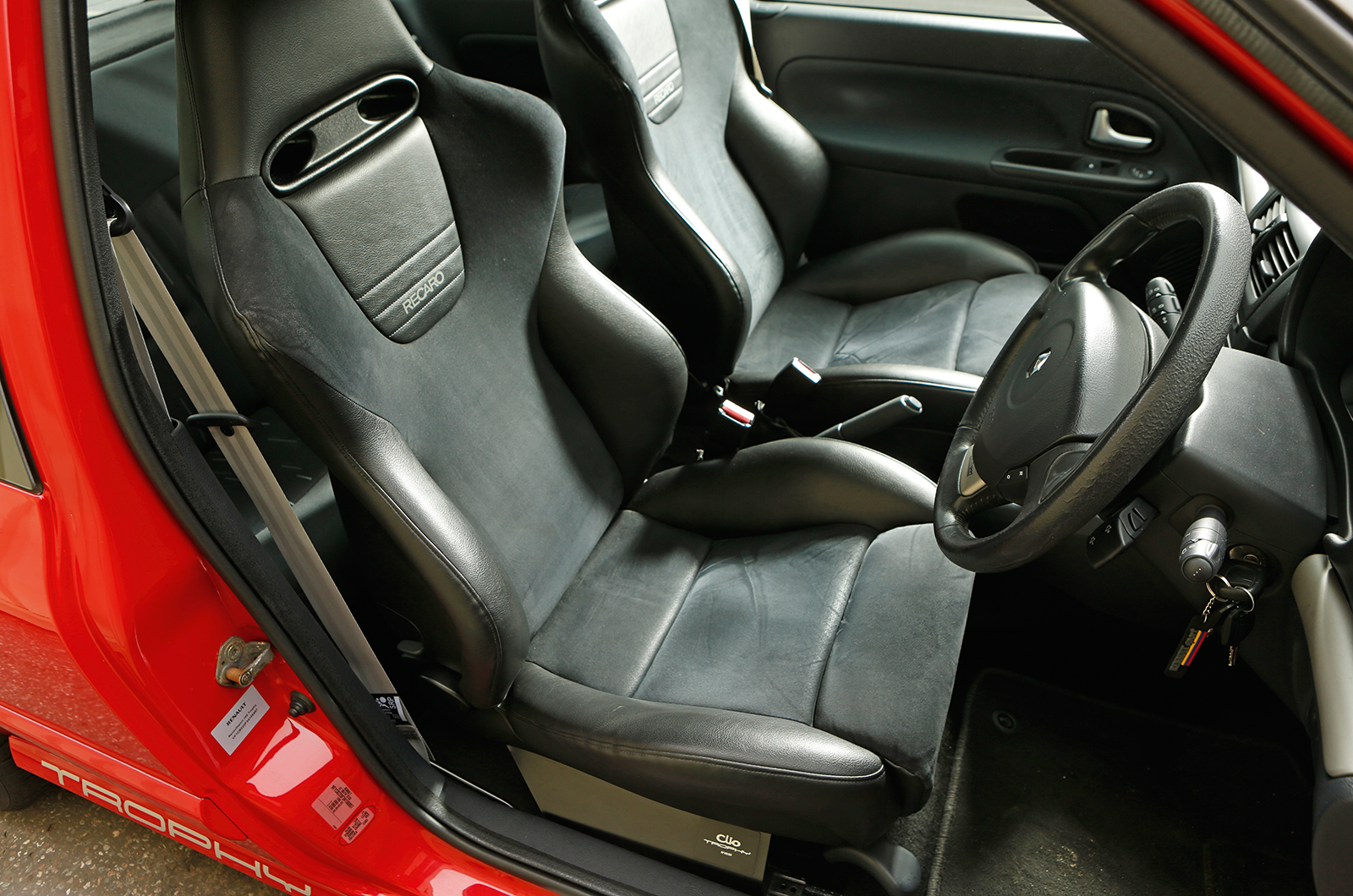 Classic & Sports Car – Buyer’s guide: Renault Clio 172/182