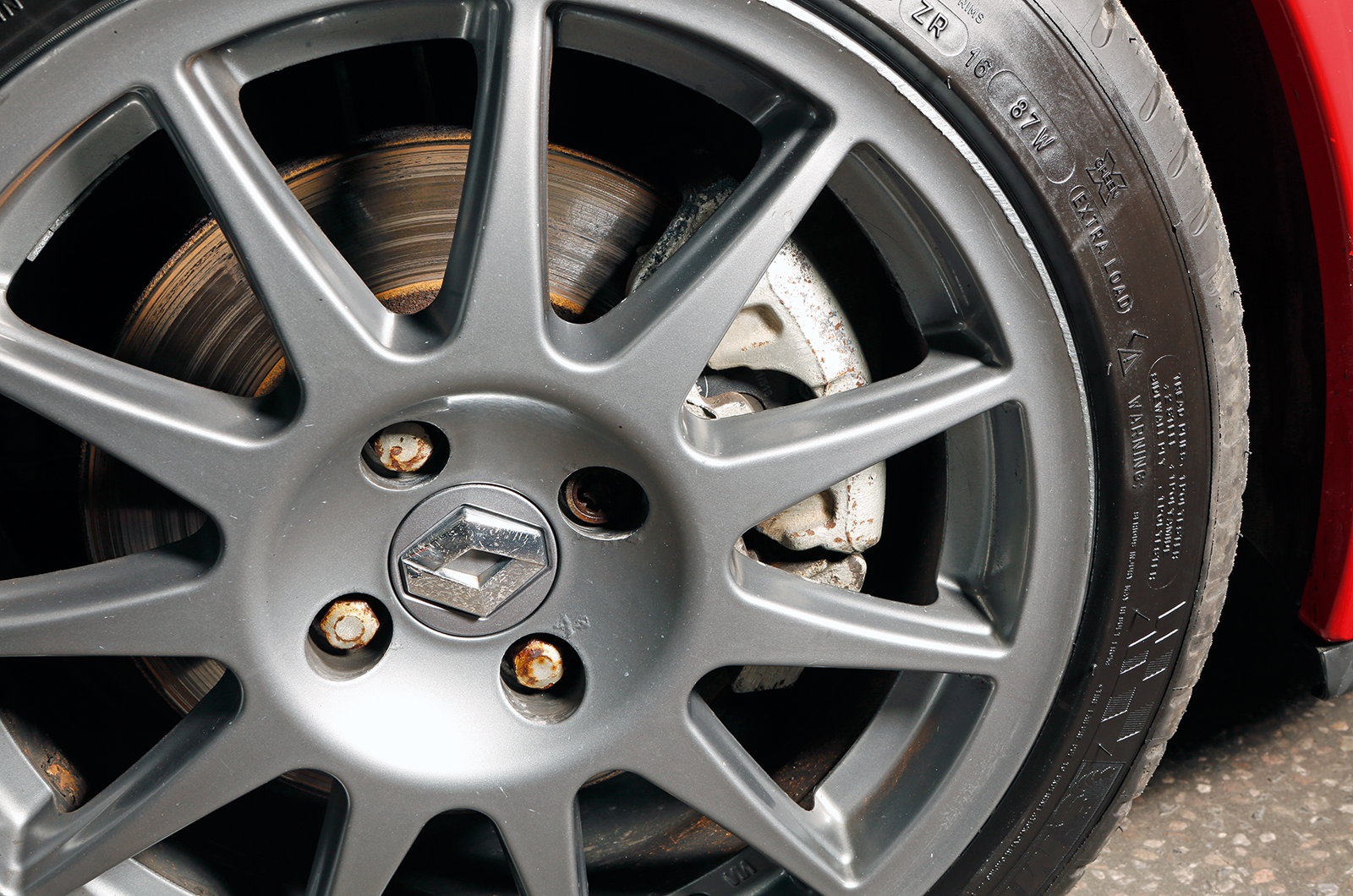 Classic & Sports Car – Buyer’s guide: Renault Clio 172/182